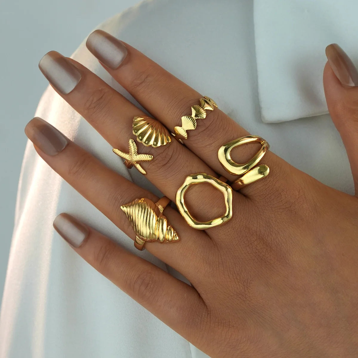 EPSINIA™ “Aurora” Set — 7-Piece Retro Irregular Gemstone Rings · Geometric Gold Opening Rings (2025 Edition),