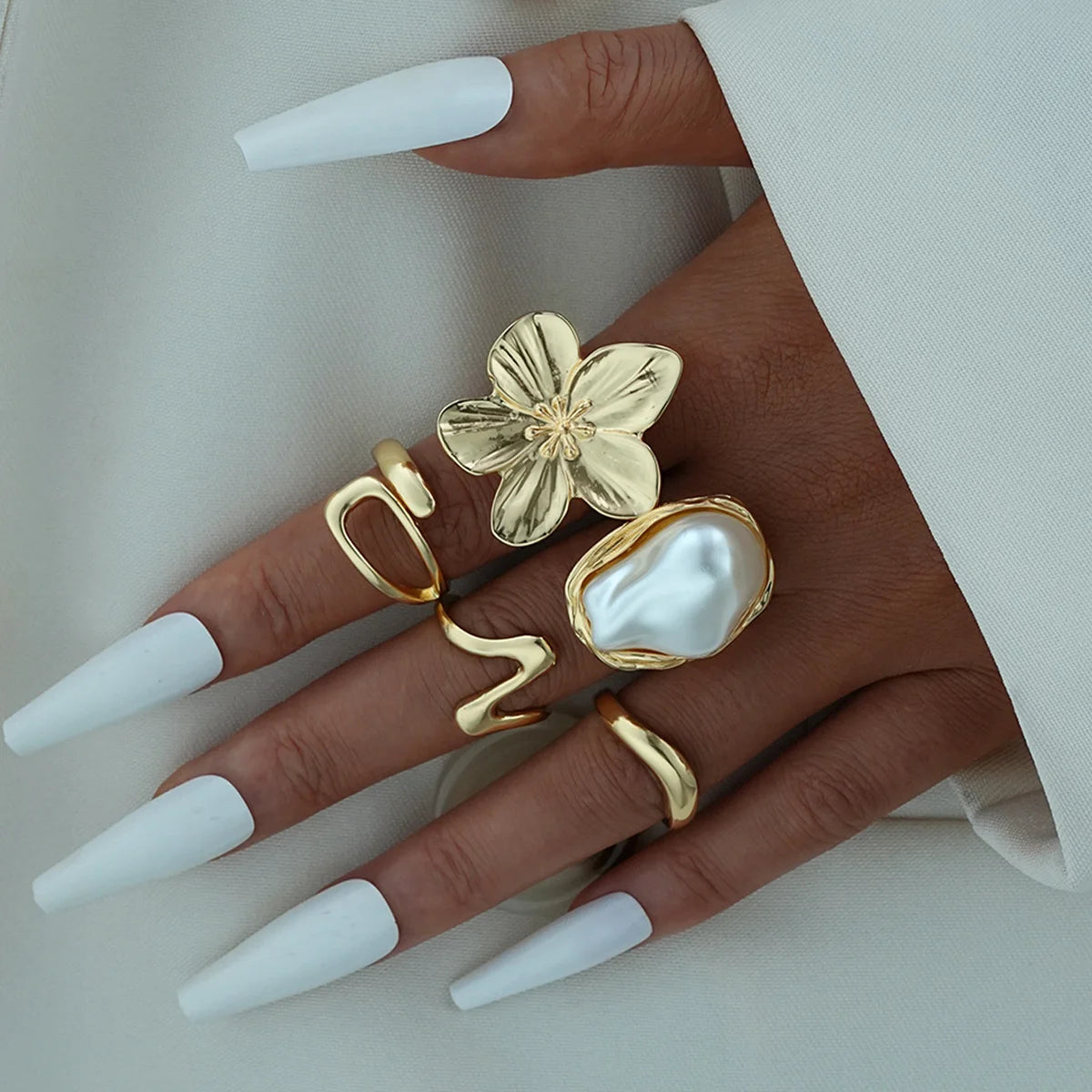 EPSINIA™ “Aurora” Set — 7-Piece Retro Irregular Gemstone Rings · Geometric Gold Opening Rings (2025 Edition),