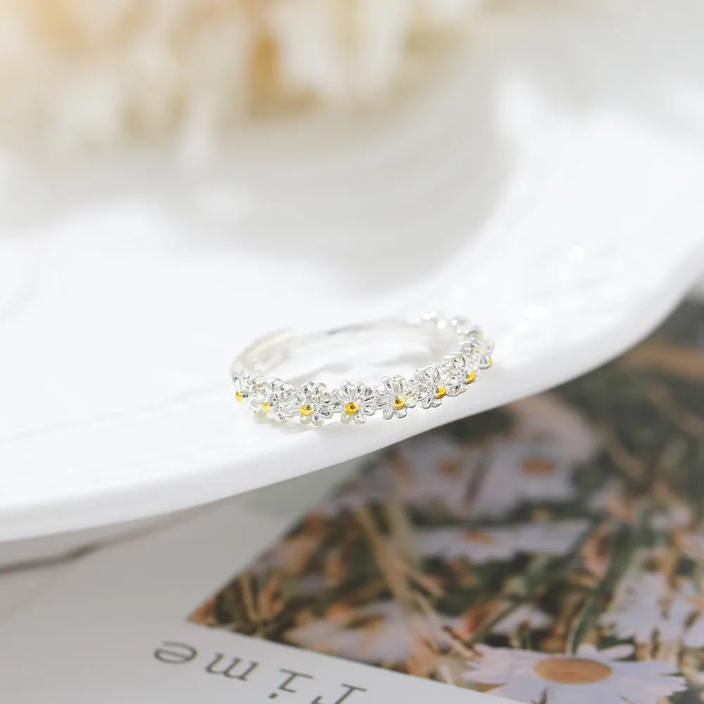 EPSINIA™ “Sweet Daisy” Ring — Adjustable Gold-Plated Flower Ring · Elegant Wedding & Engagement Jewelry Gift for Women