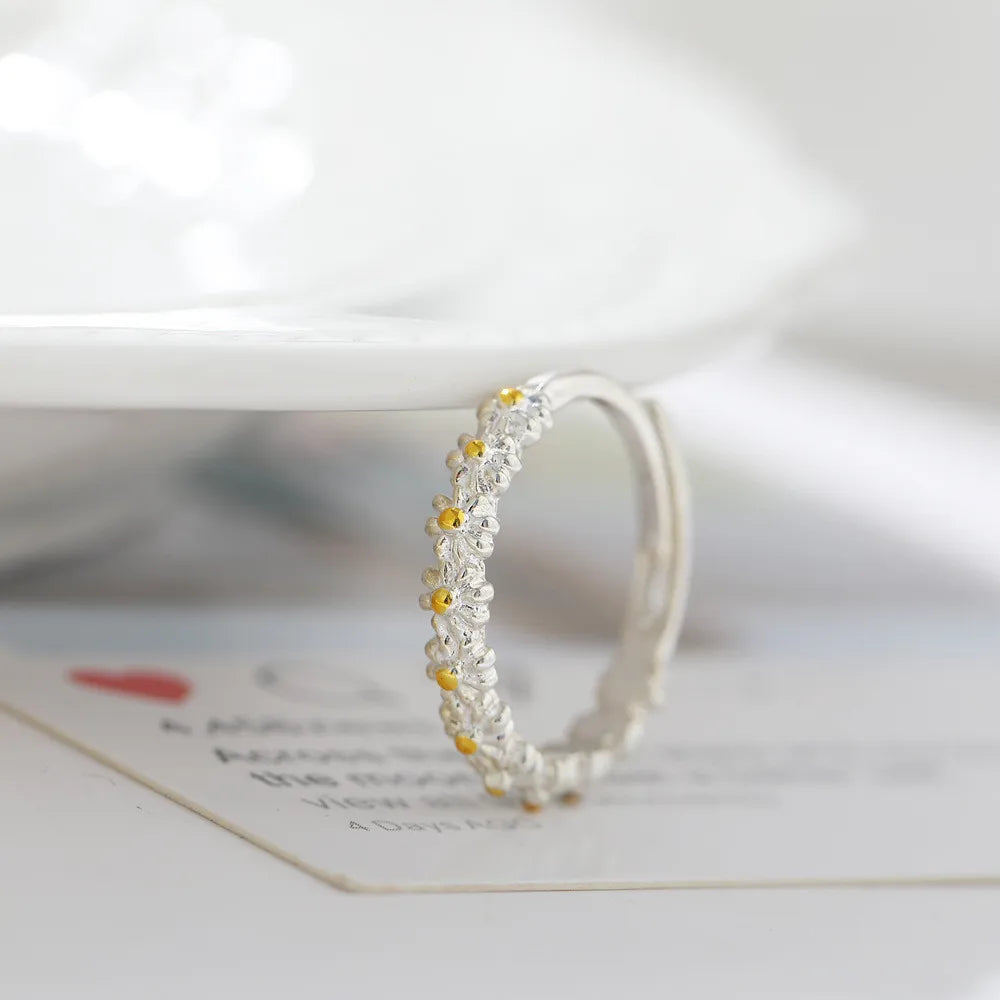 EPSINIA™ “Sweet Daisy” Ring — Adjustable Gold-Plated Flower Ring · Elegant Wedding & Engagement Jewelry Gift for Women