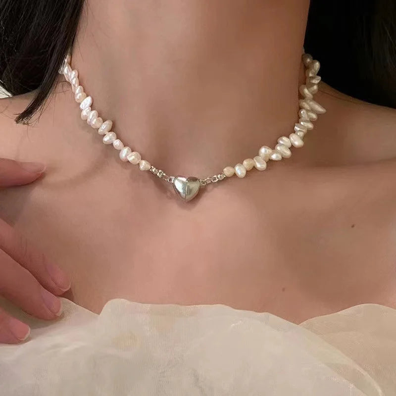EPSINIA “Luna” Pearl Chain Necklace — Minimal Heart Pendant, Modern Korean Jewelry