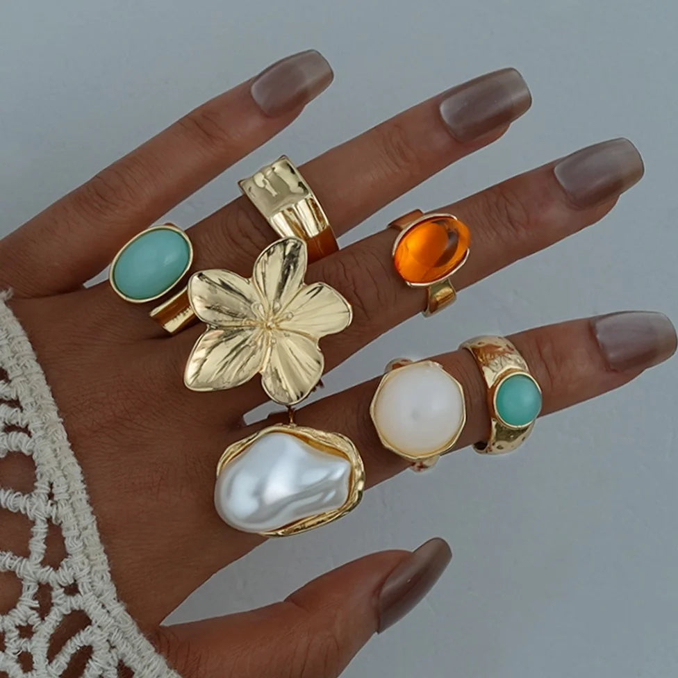 EPSINIA™ “Aurora” Set — 7-Piece Retro Irregular Gemstone Rings · Geometric Gold Opening Rings (2025 Edition),