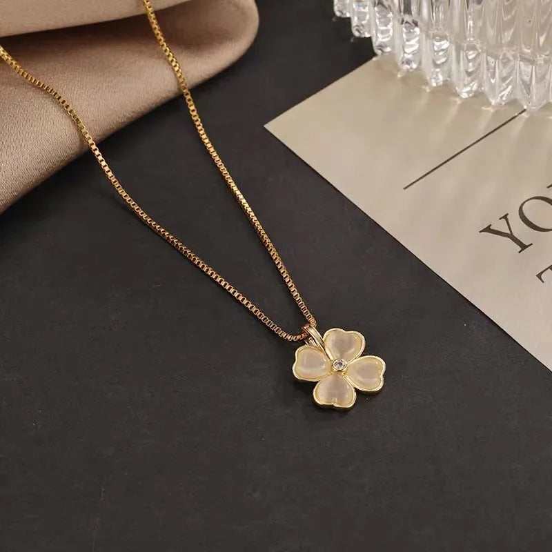 EPSINIA “Fleur d’Amour” Necklace — Light Luxury Stainless Steel Clavicle Chain