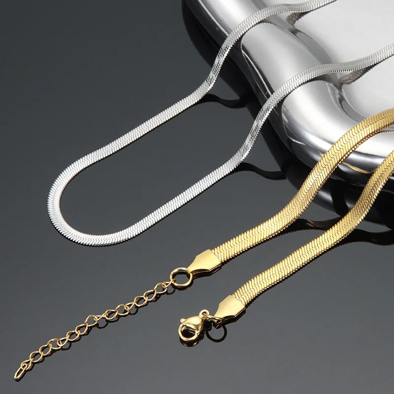 EPSINIA “Serpentine” Necklace — Unisex Gold Stainless Steel Snake Chain