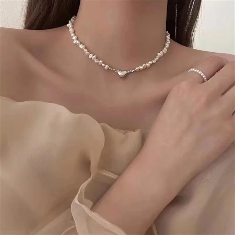EPSINIA “Luna” Pearl Chain Necklace — Minimal Heart Pendant, Modern Korean Jewelry