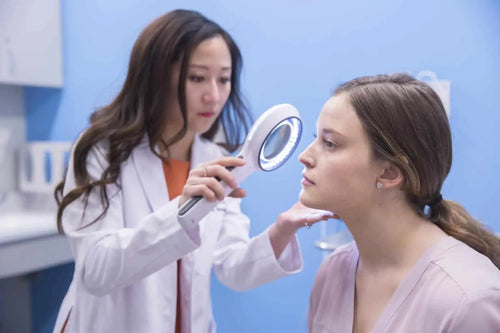 Dermatologist-Approved: The Minimalist Routine That Actually Works