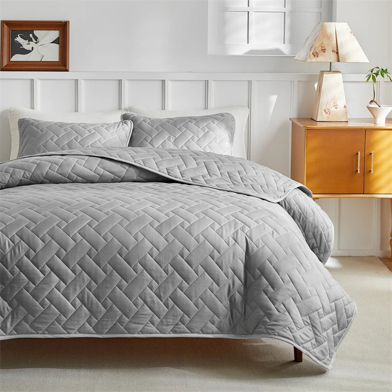 Quilted Bedspread Set Grey Beige Geometric Grid Pattern - Ma boutique