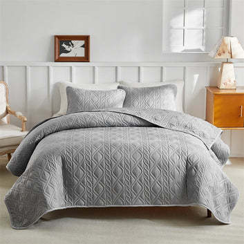 Quilted Bedspread Set Grey Beige Geometric Grid Pattern