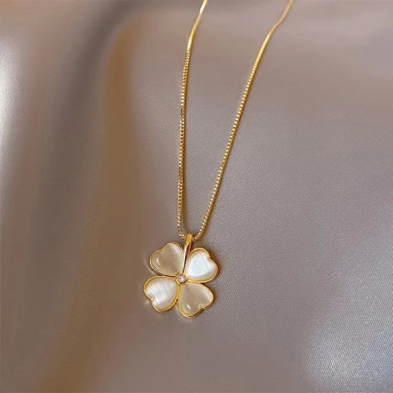 EPSINIA “Fleur d’Amour” Necklace — Light Luxury Stainless Steel Clavicle Chain